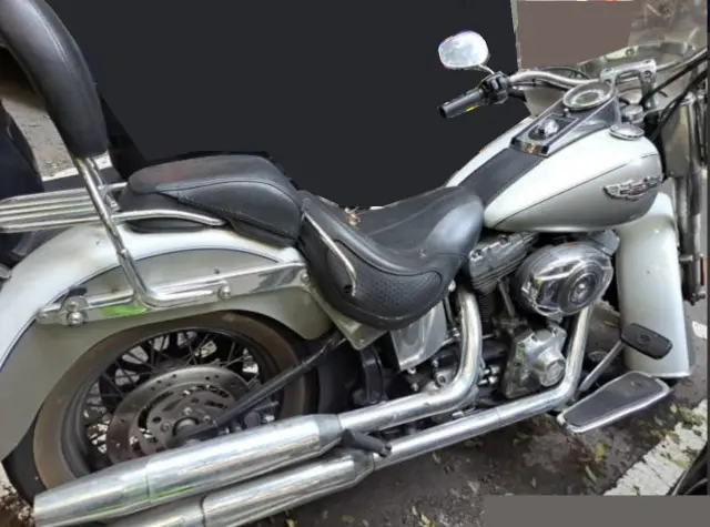 Subasta de turismos Harley Davidson Softail Deluxe el 13 de abril de 2026