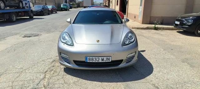 Subasta de turismos Porsche Panamera 4s el 6 de abril de 2026