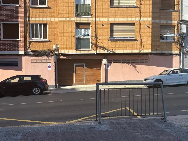 Subasta de trastero en Basauri el 6 de abril de 2026