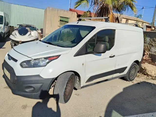 Subasta de turismos Ford Transit Connect el 6 de abril de 2026