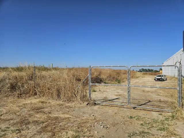 Subasta de solar en Santiponce el 23 de marzo de 2026