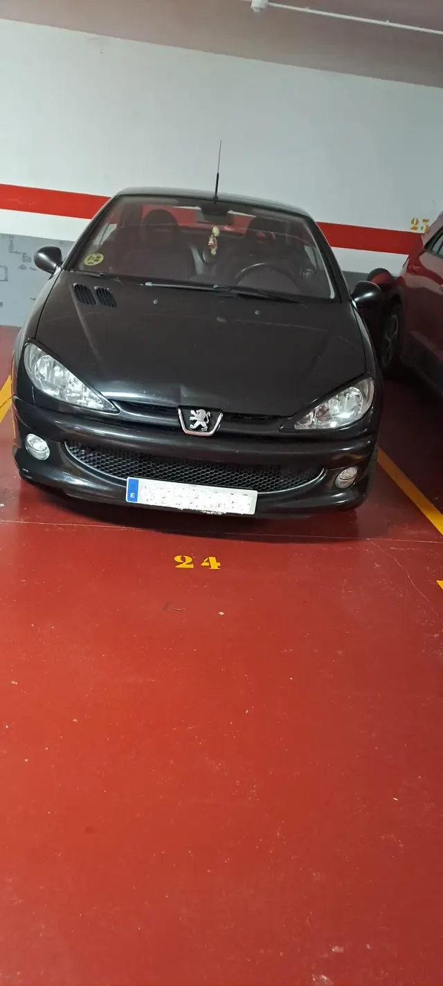 Subasta de garaje en Boiro el 6 de abril de 2026