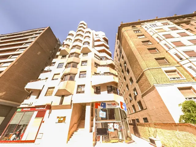 Subasta de garaje en Zaragoza el 30 de marzo de 2026