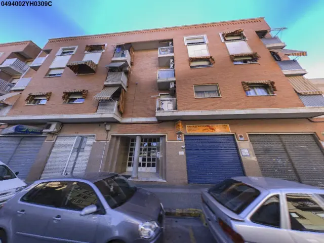 Subasta de local comercial en Elche el 20 de abril de 2026