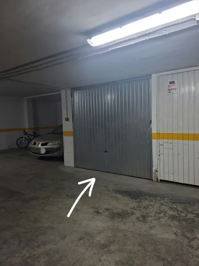 Subasta de garaje en Priego De Cordoba el 6 de abril de 2026