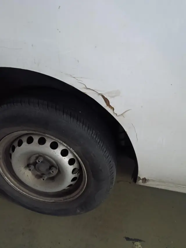 Subasta de turismos Renault Kangoo el 13 de abril de 2026