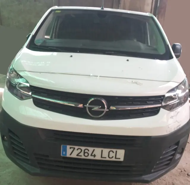 Subasta de turismos Opel Vivaro el 13 de abril de 2026