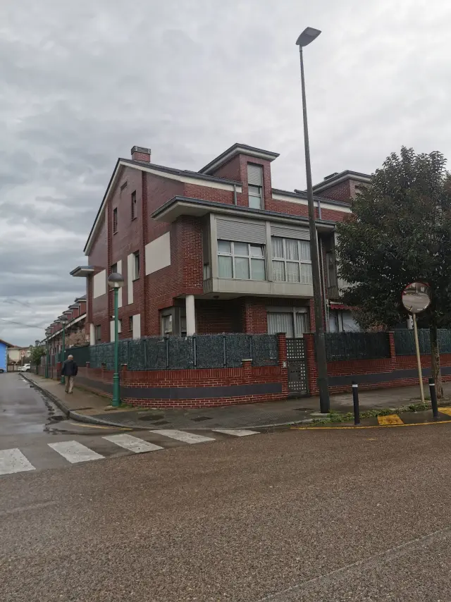 Subasta de garaje en Torrelavega el 30 de marzo de 2026