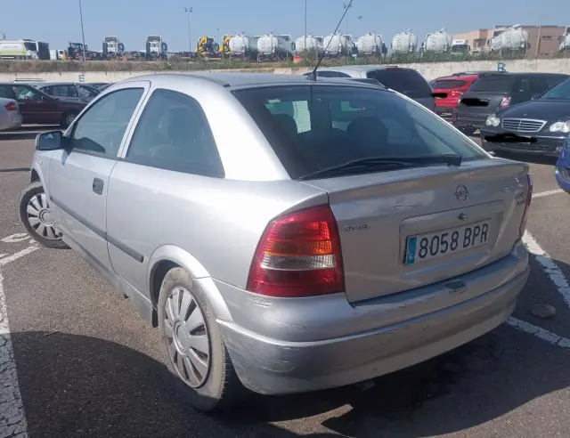 Subasta de turismos Opel Astra G Cc el 23 de marzo de 2026