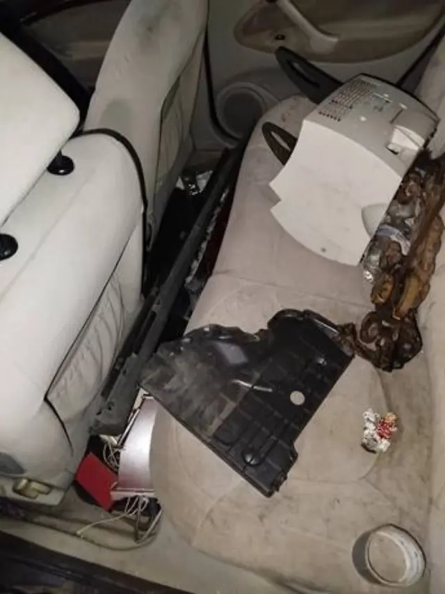 Subasta de turismos Citroen C5 2.0 el 20 de abril de 2026