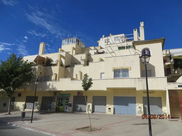 Subasta de vivienda en Cenes De La Vega el 20 de abril de 2026