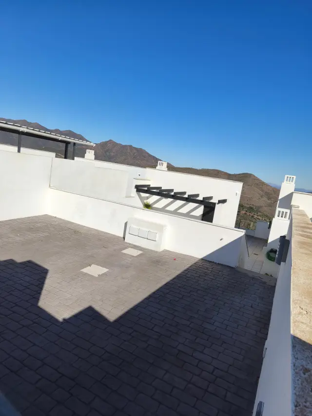 Subasta de vivienda en Ojen el 6 de abril de 2026