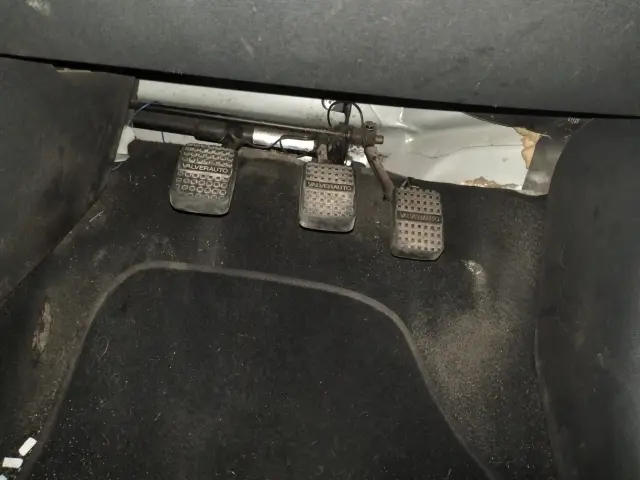 Subasta de turismos Renault Clio el 13 de abril de 2026