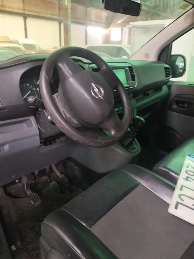 Subasta de turismos Opel Vivaro el 13 de abril de 2026