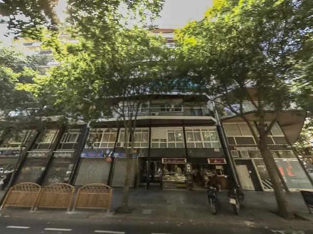 Subasta de vivienda en Barcelona el 20 de abril de 2026